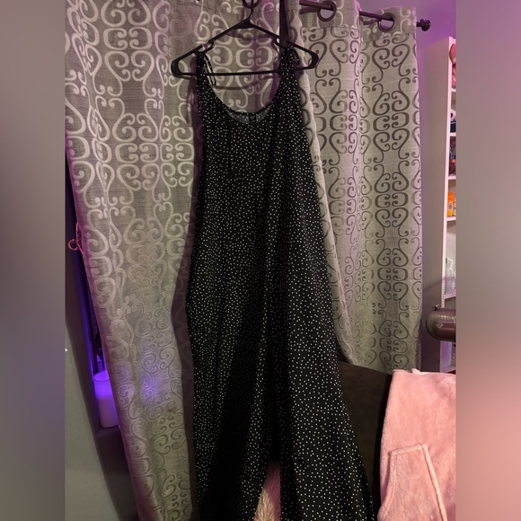 Black and White Poka Dot Jumper! Great material and very flowy. - Picture 4 of 5